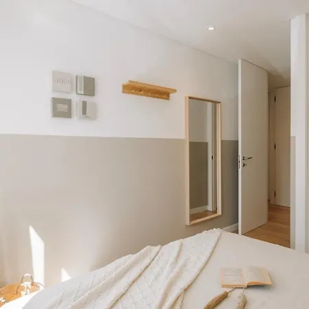 Giuseppe - 1 Bedroom And Parking In Alvalade Apartment