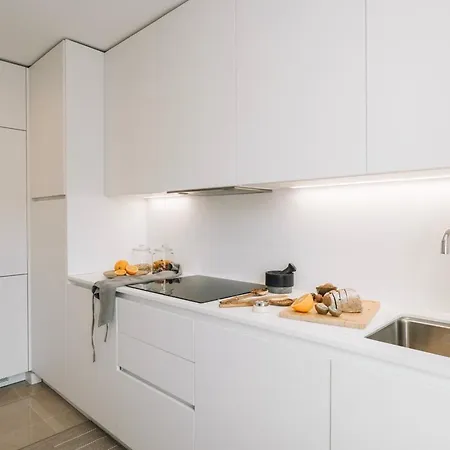 Giuseppe - 1 Bedroom And Parking In Alvalade * Лісабон