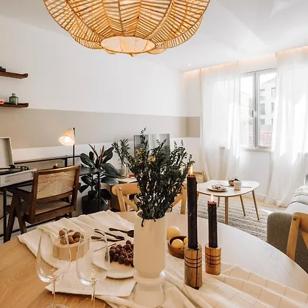 Giuseppe - 1 Bedroom And Parking In Alvalade * 리스본